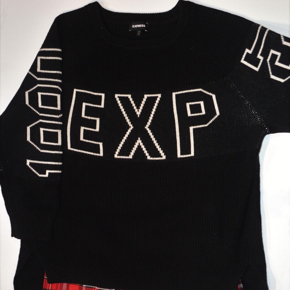 Express Sweater with graphics